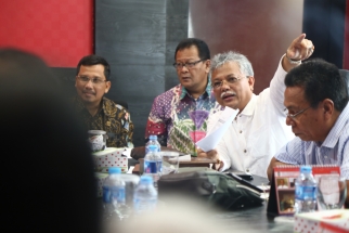 Anggota Banggar DPRD Kepri Hotman Hutapea mempertanyakan paparan dari TAPD Kepri