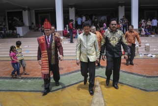 Gubernur, Wagub dan Wakil Ketua DPRD Kepri saat datang ke perayaan Paskah 2018 di Batam