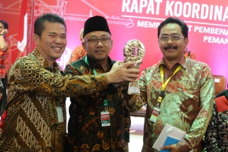 Kepala BI Kepri, Wali Kota Tanjungpinang dan Gubernur Kepri