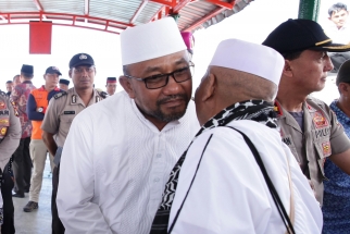 Penyambutan jemaah haji oleh Lis dan Syahrul