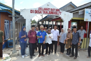 Rombongan Tiba di Desa Tanjungkelit