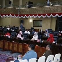 Susana sidang paripurna DPRD Kepri