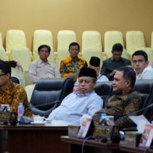 Tampak para kepala SKPD mengukuti jalannya sidang paripurna