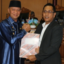Wakil Ketua DPRD Tanjungpinang Ahamd Dani dan Wakil Wali Kota H Syahrul