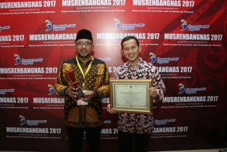 Wali Kota Tanjungpinang Lis Darmansyah dan Kepala Bappeda Suryadi