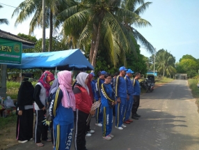 Tagana Muda Saat Menerima Pengarahan dari Ketua FK Tagana Sebelum Memulai Kegiatan Tagana Go Green