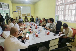 Suasana rapat antara Komisi III DPRD Kepri dengan KPHL di Batam