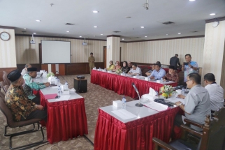 Suasana rapat antara Komisi III DPRD Kepri dengan Komisi IV DPRD Riau