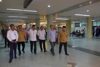 Komisi III DPRD Kepri menyusuri ruang-ruang di Bandara Hang Nadim Batam,