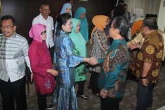 Ketua DPRD Kepri Jumaga Nadeak ramah tamah dengan Banmus DPRD Riau