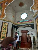 Nurdin saat menyampaikan tausiah di Masjid Jami Nurul Huda Tanjungriau