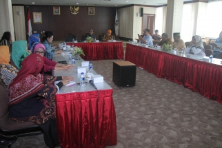 Pertemuan Ketua DPRD Kepri dengan Banmus DPRD Riau