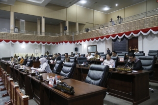 Suasana sidang paripurna