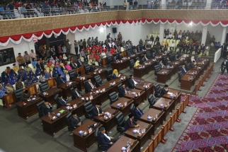 Suasana ruang sidang saat pelantikan pimpinan DPRD