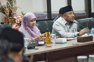 Anggota Komisi III DRPD Kepri, Lis Darmansyah saat menyampaikan pandangannya