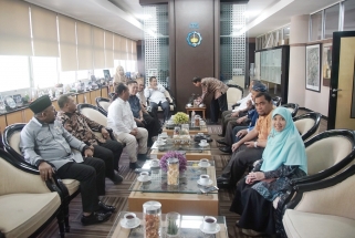 Jajaran Komisi III DPRD Kepri saat berada di ITS Surabaya