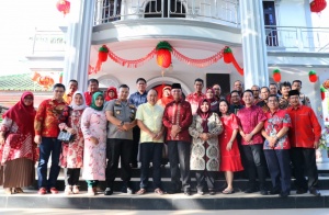Wako Syahrul dan jajaran OPD saat silaturahmi ke rumah tokoh Tionghoa Tanjungpinang