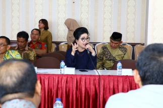 Anggota Banmus DPRD Riau menyampaikan pendapat