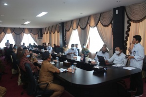 Suasana rapat dengar pendapat