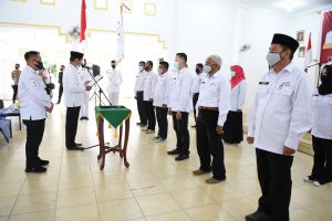 Proses pengukuhan pengurus PMI se Kabupaten Lingga oleh Gubernur Kepri, Isdianto