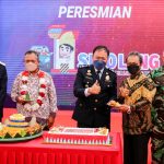 Foto bersama dalam syukuran Hari Bhakti Imigrasi ke-72
