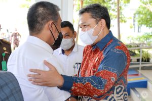 Wakil Ketua II DPRD Kepri menyambut Kajati Kepri Gerry Yasid